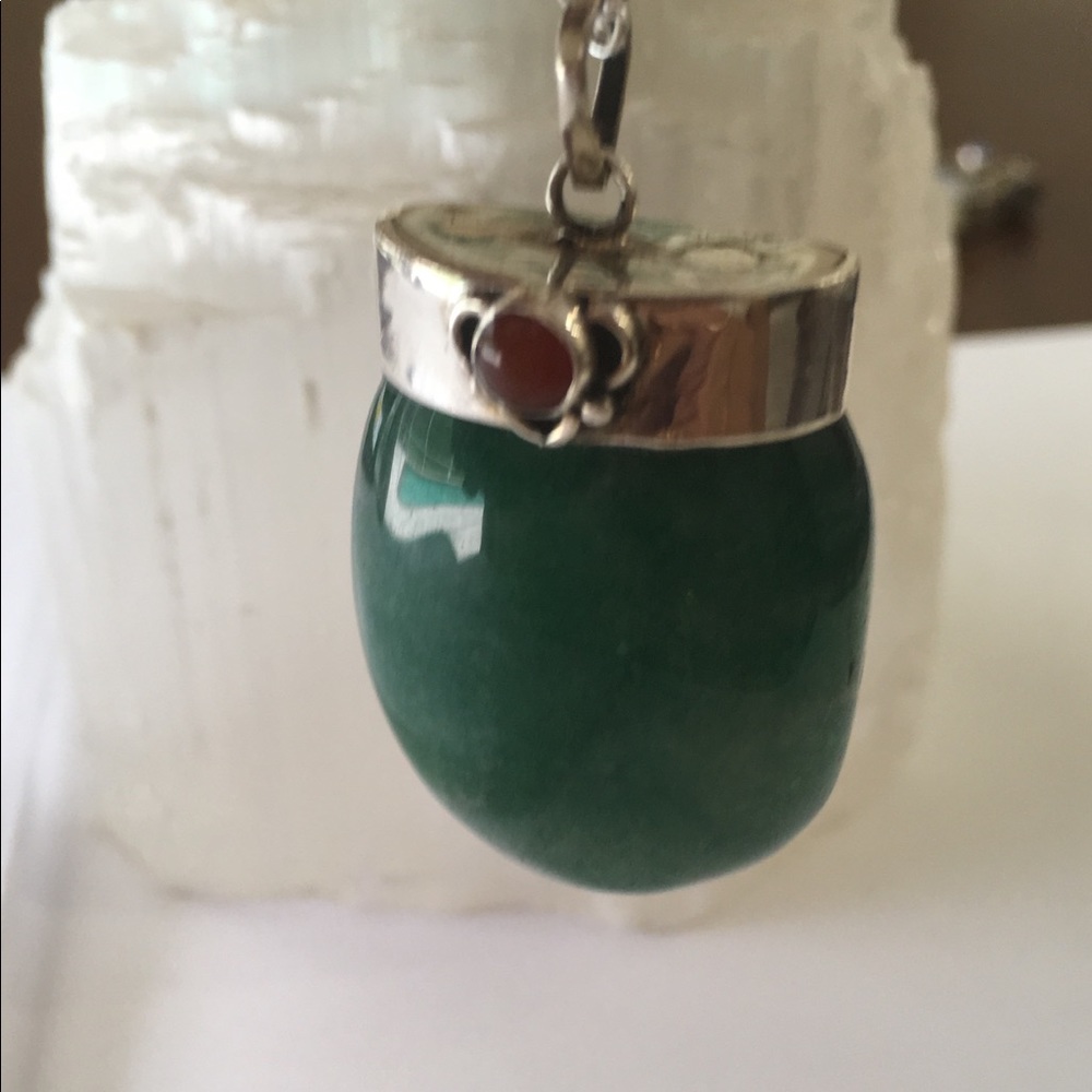 ✨ Vintage Gemstone Pendant - Picture 5 of 6